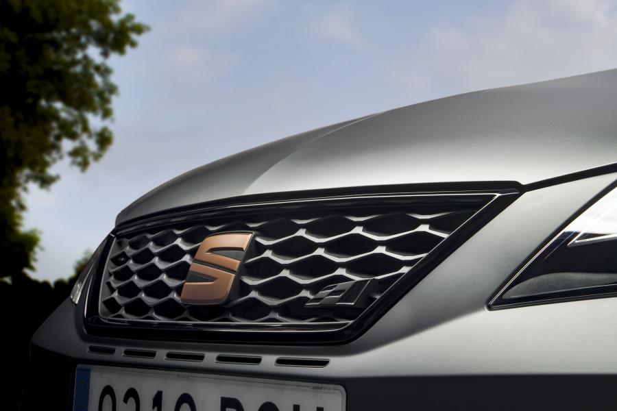 Детали экстерьера Seat Leon Cupra R (5F) 2017 года  (WW) (фото 27 из 40)